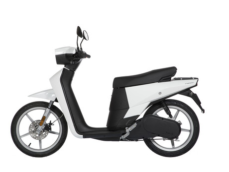 ASKOLL ELEKTRIČNI SKUTER  NGS1 LS GLOSSY WHITE 25 km/h
