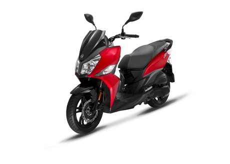 KOLO S POMOŽNIM MOTORJEM SYM JET14 50 4T 25km/h 