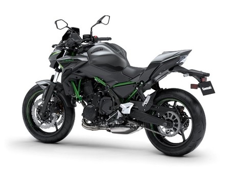 MOTORNO KOLO KAWASAKI Z650 SIVA