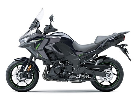 MOTORNO KOLO KAWASAKI VERSYS 1100 SE SIVA