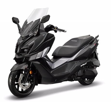 MOTORNO KOLO SYM CRUiSYM ALPHA 300 BLACK (Euro 5)