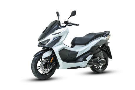 MOTORNO KOLO SYM JET X 125 4T