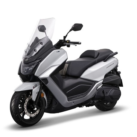 MOTORNO KOLO SYM MAXSYM 400i WHITE (Euro 5)